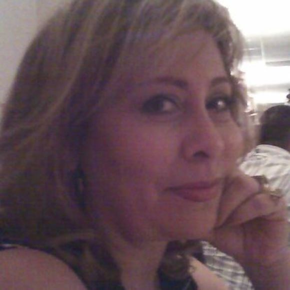 Meet your Posher, Amy - Picture 1 of 1